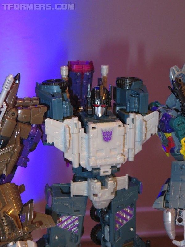 NYCC 2015   Transformers Combiner Wars Galvatron, Skullcruncher, Blaster, More  (54 of 80)